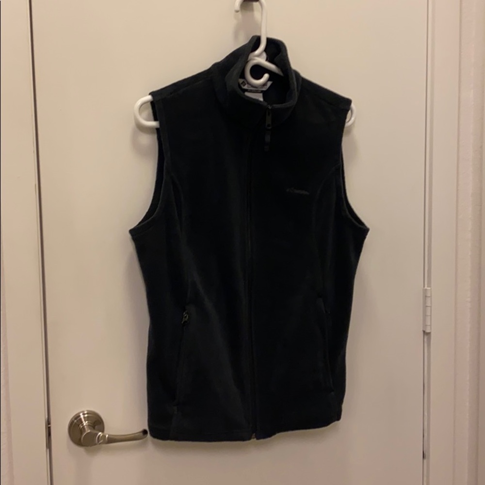 Columbia fleece vest